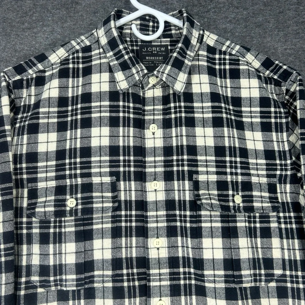 J. Crew Workshirt Mens Large Ivory black plaid Flannel Button Up Long Sleeve